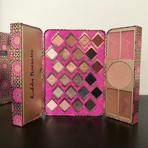 Tarte LE Treasure Box Collector’s Set